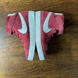 Child sz 12 Nike Blazer Mid '77 Suede GS ‘Team Red'